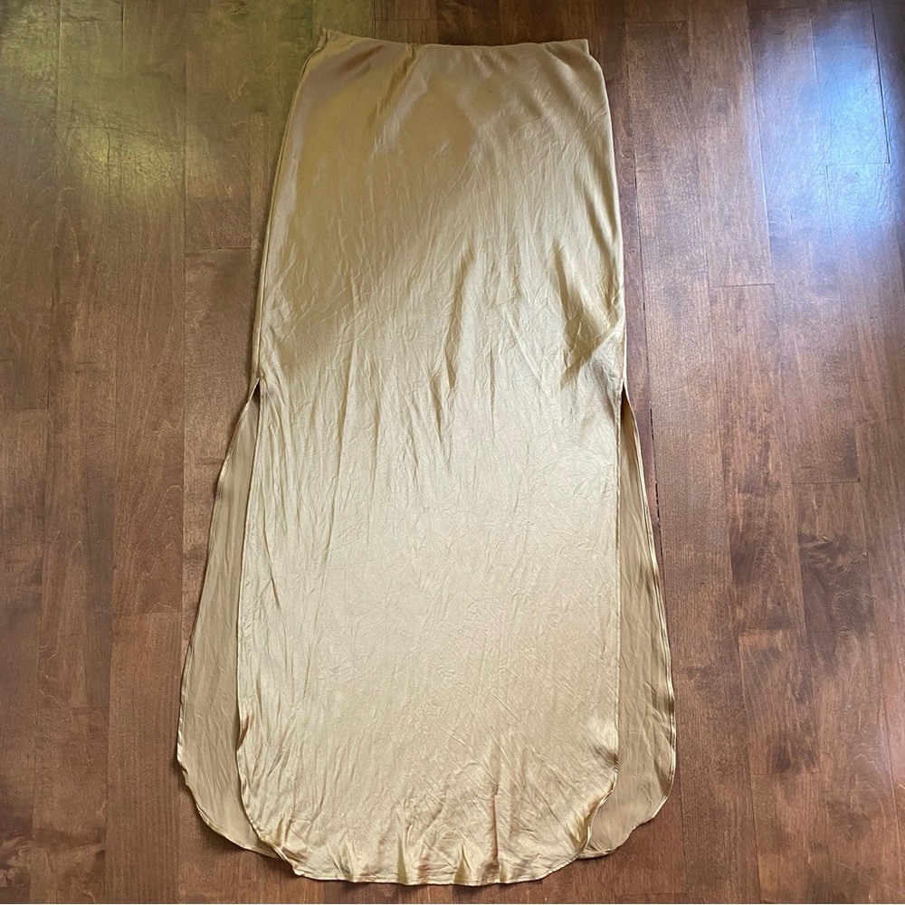 Banana Republic Gold Maxi Silk Skirt Size S - Picture 2 of 11